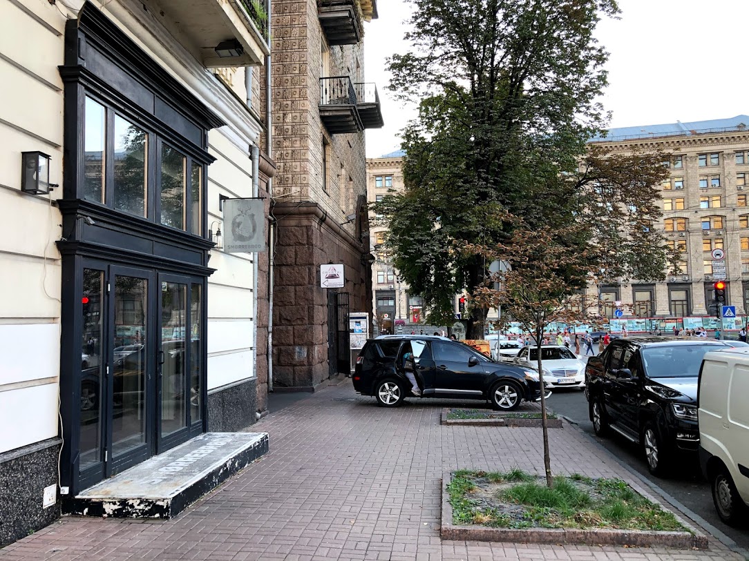 Аренда фасадного помещения ул.Городецкого, 4 (118 кв.м.)