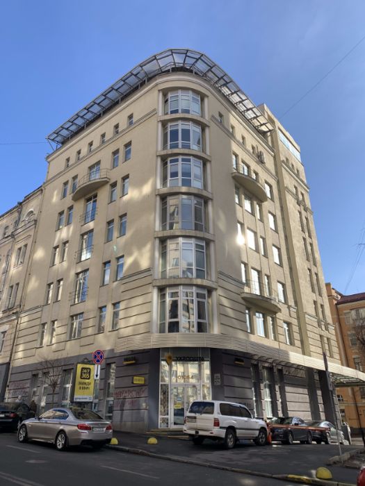 БЦ класса В 320 м2 метро Золотые Ворота