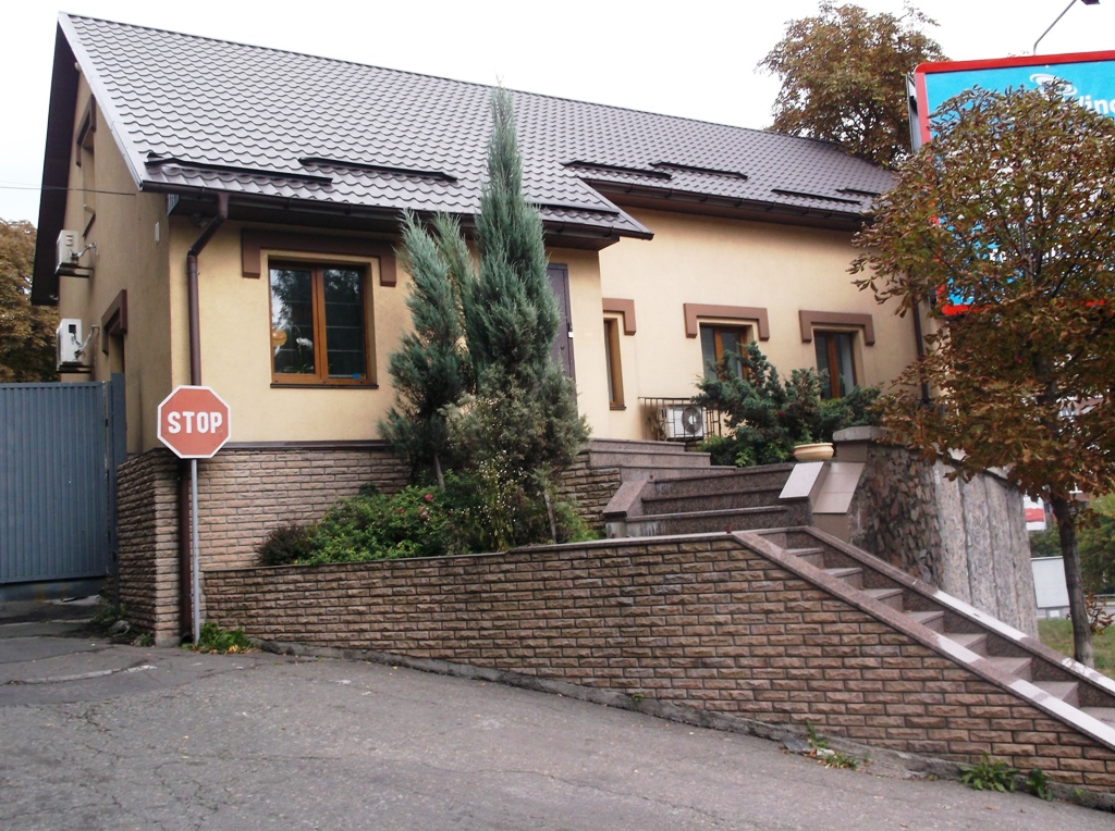 Аренда здания на Печерске. ОСЗ (360 кв.м.)