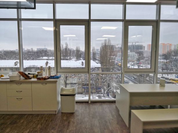 Аренда офиса в БЦ  (площадь 740м.кв.) пр-т.Победы, м.Нивки