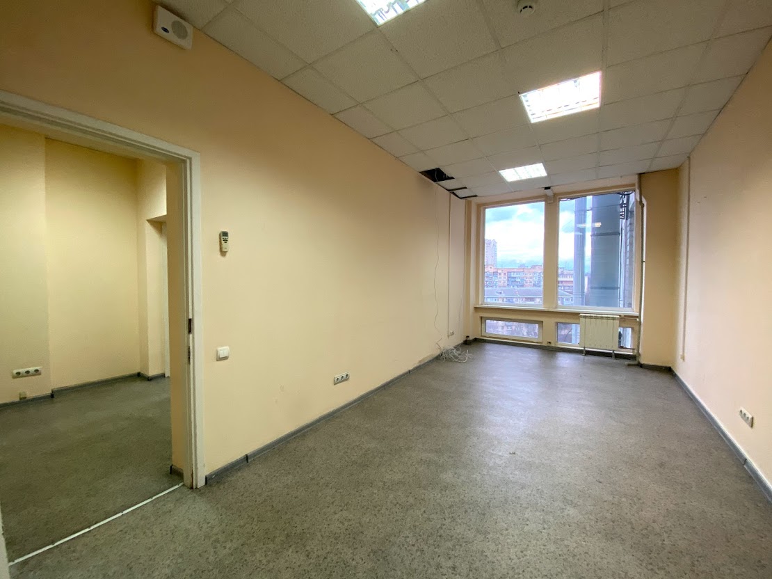 Аренда офиса в БЦ, ул.Липковского, Соломенская пл. 53 кв.м.