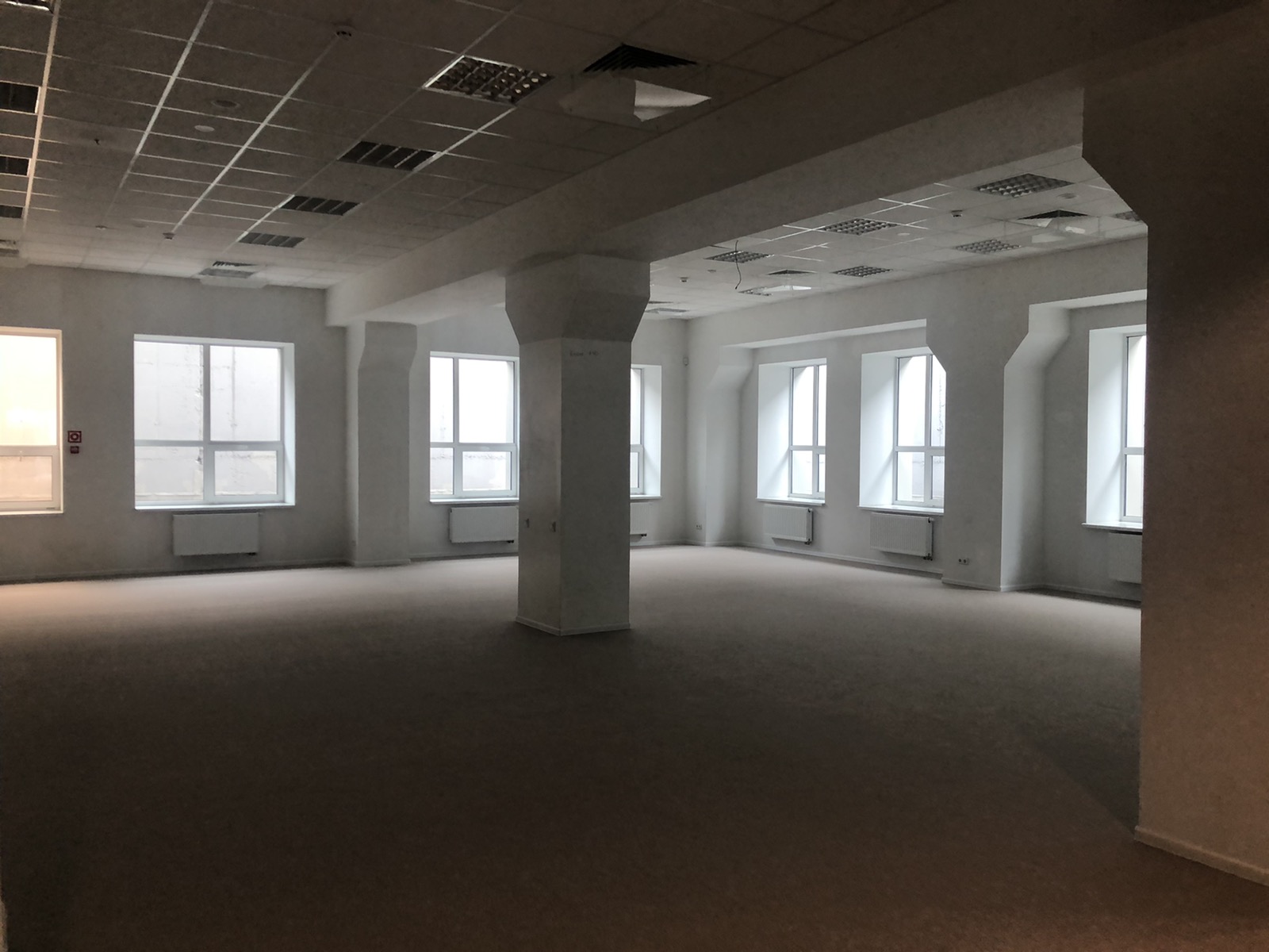 Без %! Аренда офиса в бизнес центре, м.Васильковская (500 кв.м.)
